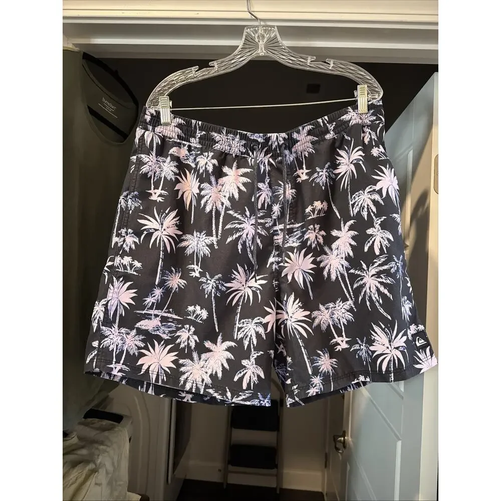 Quicksilver Swimsuit Men’s XXL Black With Lavender Palms Elastic Waist Pockets